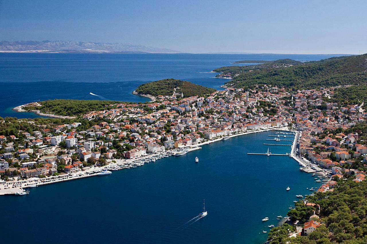 Nonna Vittoria 1 Mali Losinj Bagian luar foto